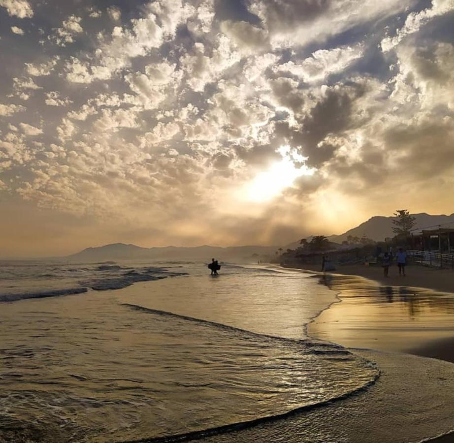 Beach, Apartamento Para 2 En Alvarito Playa Apartemen Marbella